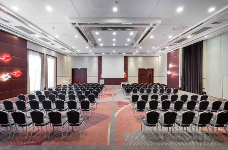 Diana II stuhlreihen 3